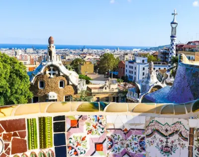 Gaudího architektura v Barceloně: Mistrovská díla, která si musíte prohlédnout