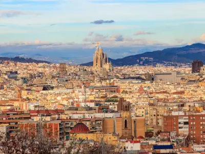 Zbourá Barcelona 1000 domů, aby dokončila Gaudího mistrovské dílo?